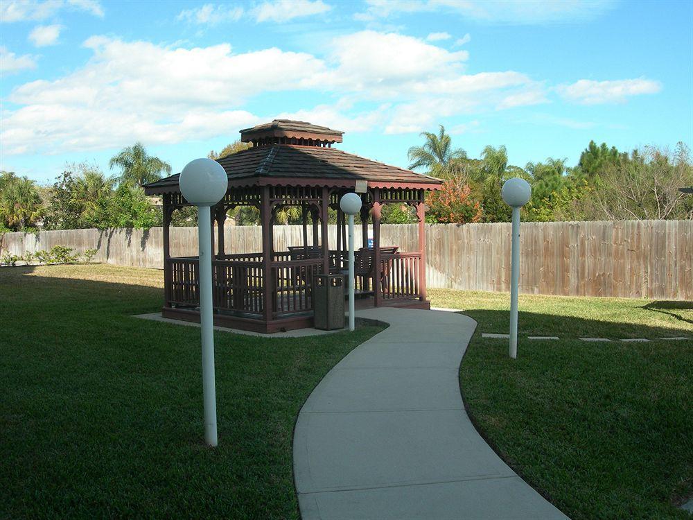 Candlewood Melbourne/viera By Ihg Hotel 2*